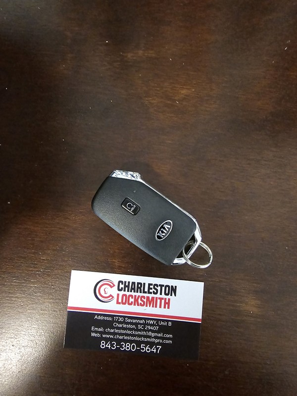 Kia key replacement in Charleston